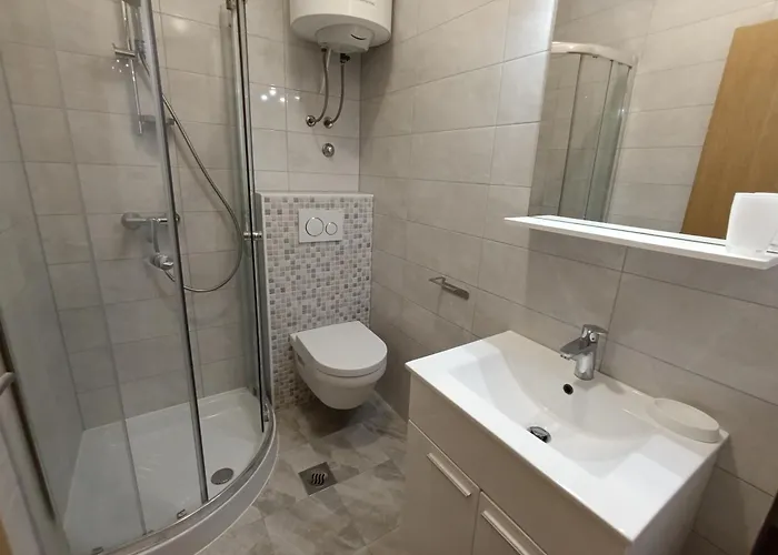 Apartman Seaside With A Swimming Pool - Zadar - 6153