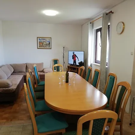 Seaside With A Swimming Pool Nin, Zadar - 6153 Apartamento *